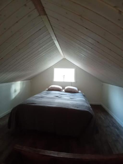 Nyrenoverad Charmig Gaeststuga Med Sovloft I Jaerpen Jarpen Extérieur photo